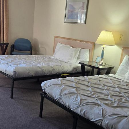 Slumber Lodge Williams Lake Bagian luar foto